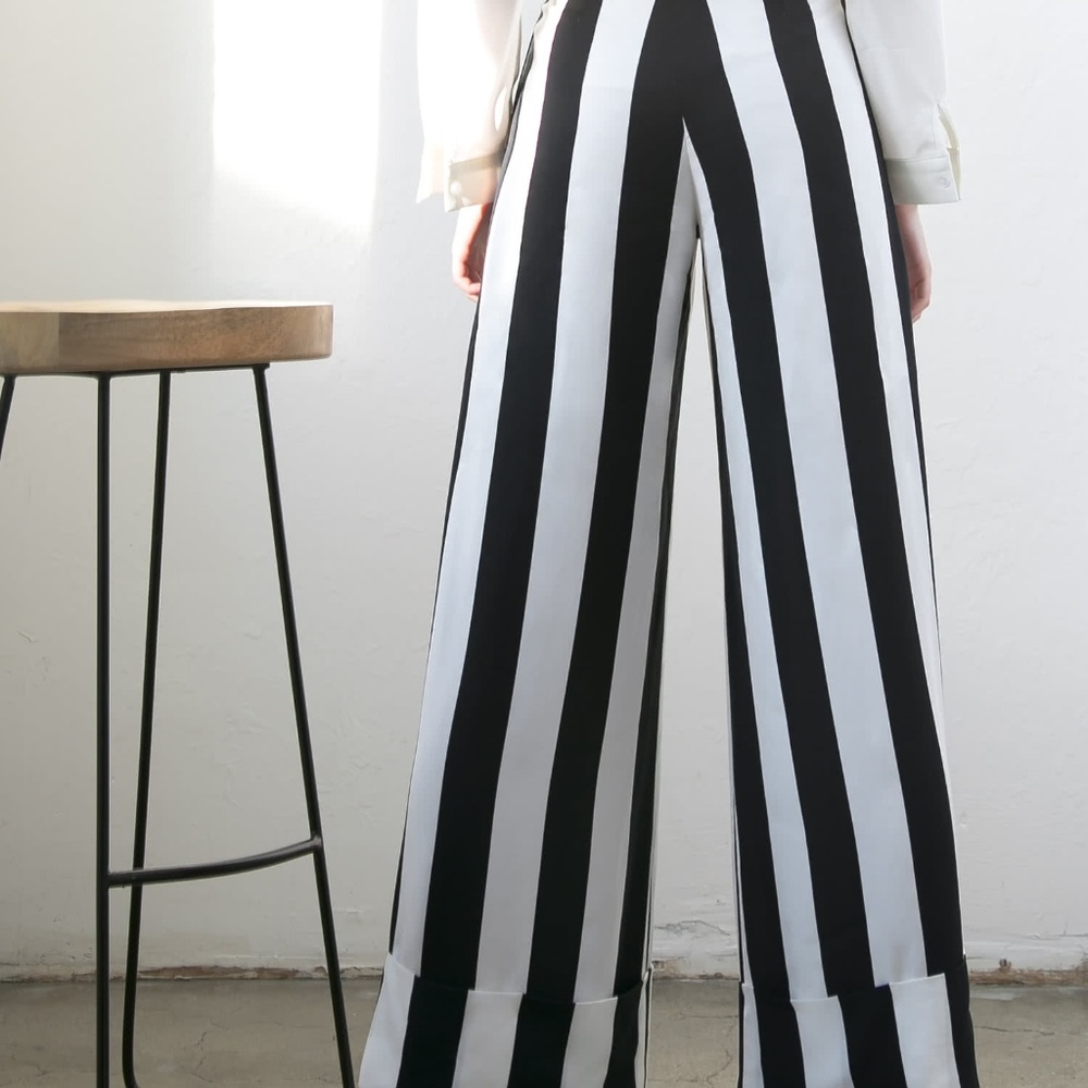 Action Line Pants - Picture 2 of 5